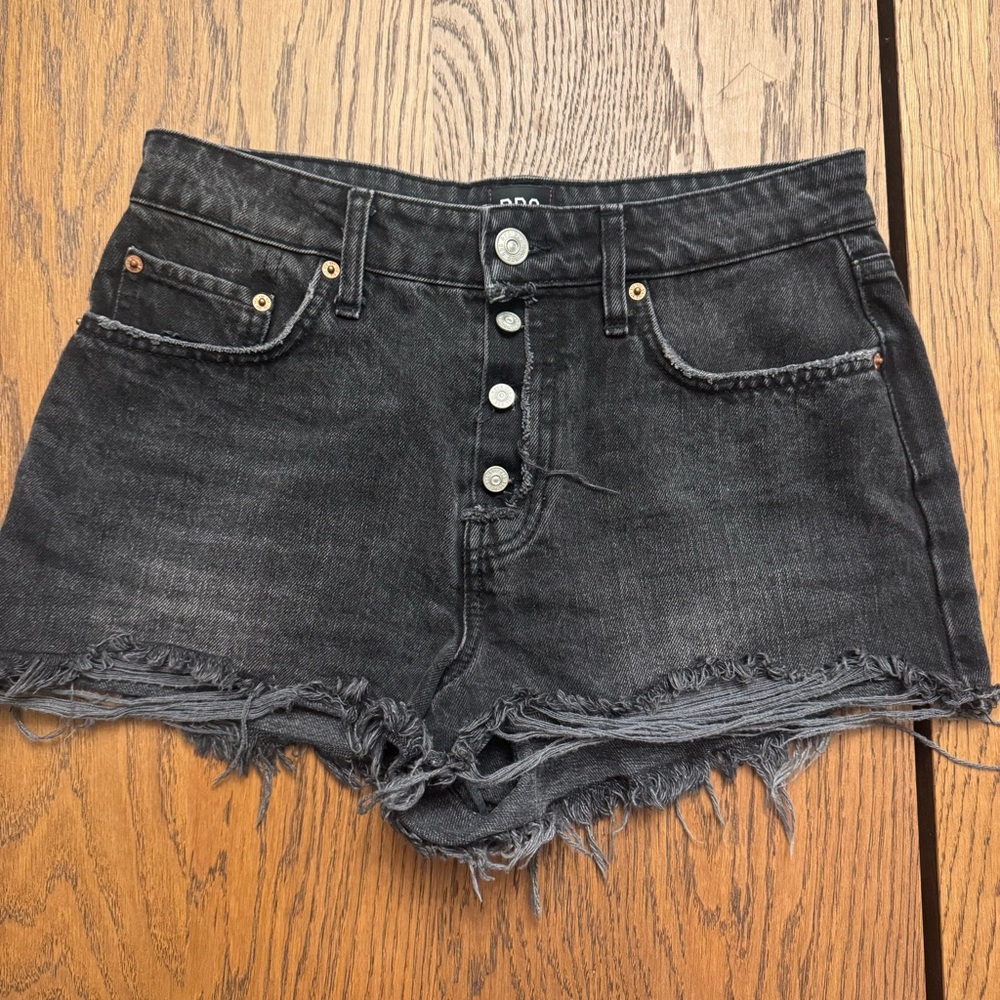 BDG Black Summer‎ Cut Off Denim Distressed Shorts Women’s Size 28 Button Fly